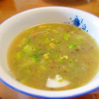 ブロッコリとすりおろしレンコンのスープ